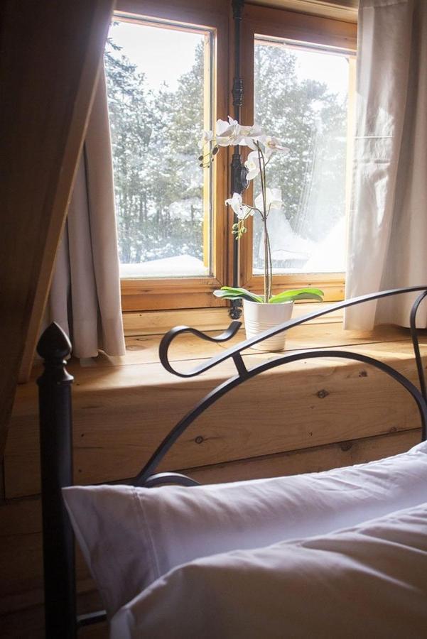 Hebergement "La Maison En Bois Rond" Sainte-Marie Екстериор снимка