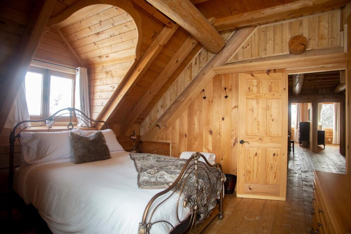 Hebergement "La Maison En Bois Rond" Sainte-Marie Стая снимка