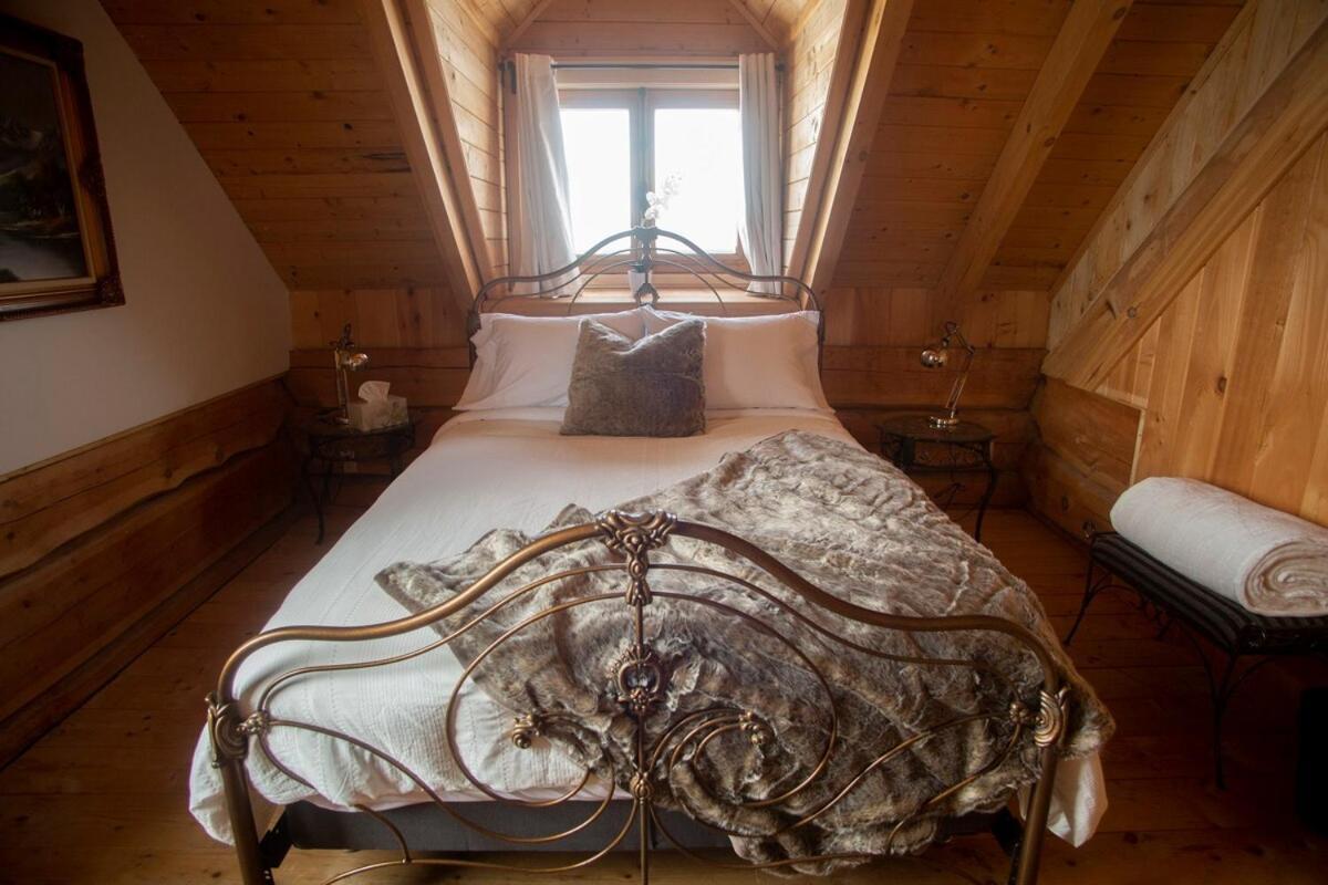 Hebergement "La Maison En Bois Rond" Sainte-Marie Стая снимка
